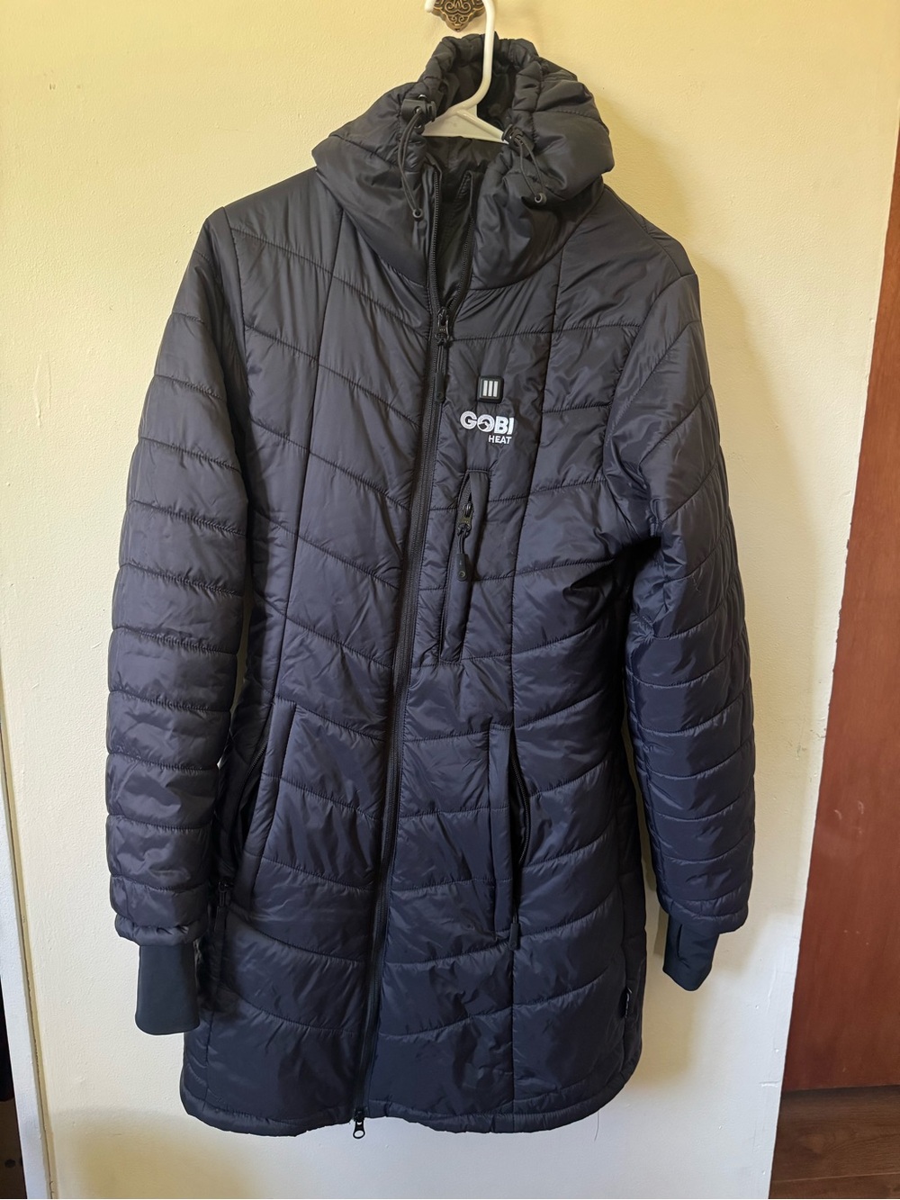 Gobi Heat Victoria Long Puffer Coat in Black Size Small (no battery)
